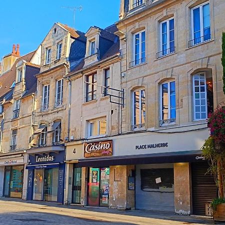 Elegant Studio En Hypercentre Dans Le Quartier Historique Anime Avec Parking Gratuit カーン エクステリア 写真